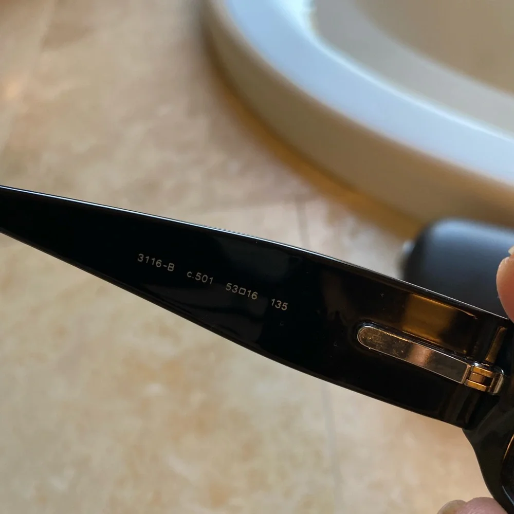 Chanel eyeglasses with crystals 3116 B - Picture 5 of 8